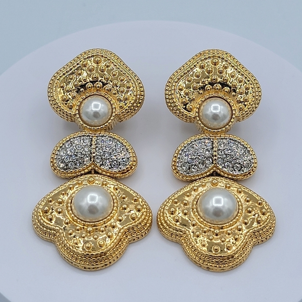 Vintage Butler Earrings Etruscan Style #2298